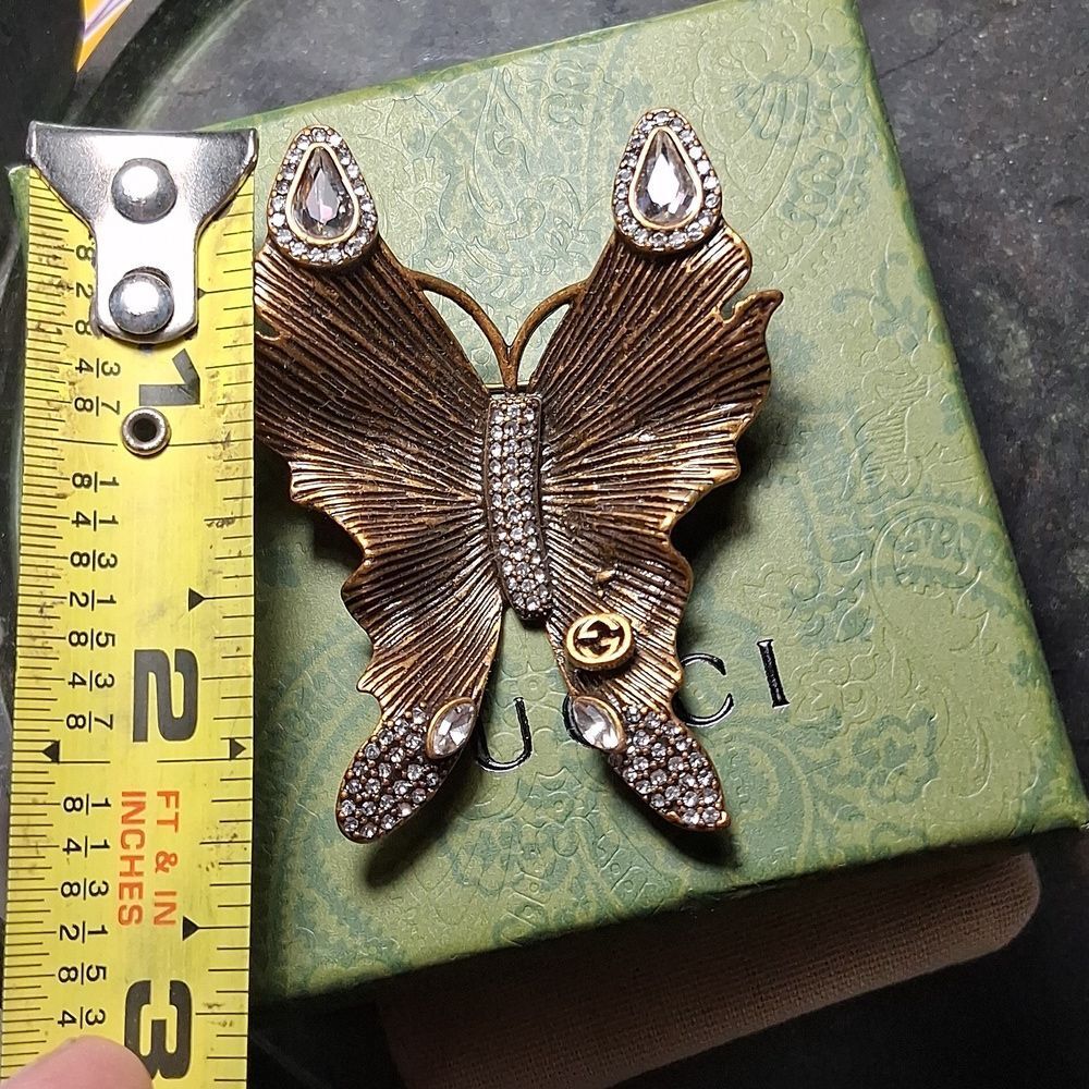 SOLD Gucci Gold and Silver Butterfly Brooch - Picture 12 of 14